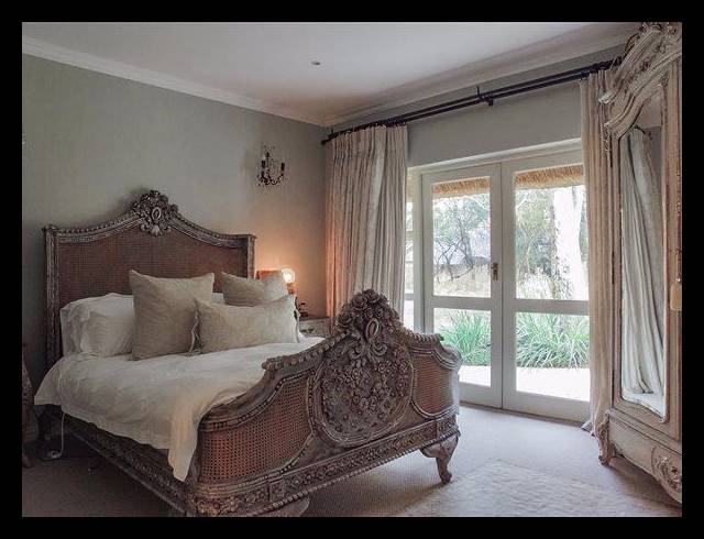 5 BEDROOM HOUSE FOR SALE IN LAKELAND ESTATE